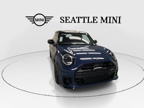 New 2026 MINI Cooper S image 3