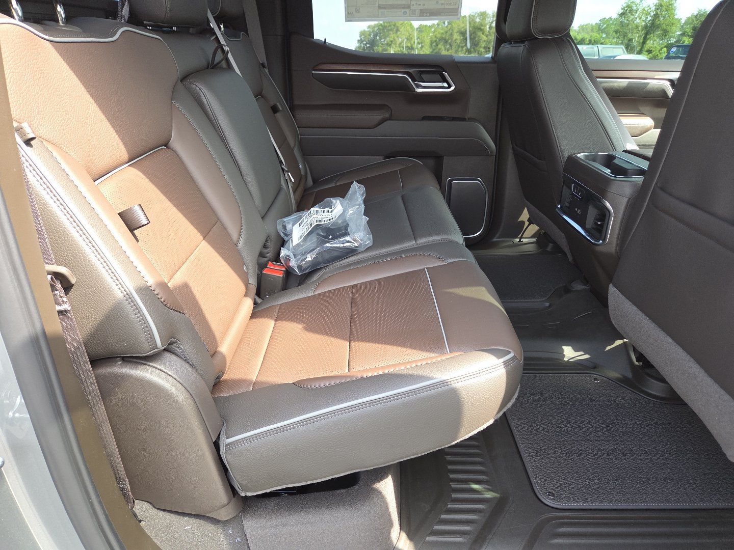 New 2026 GMC Sierra 1500 Denali w/ Denali Reserve Package AWD/4WD image 26