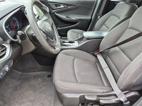 Used 2023 Chevrolet Malibu LS FWD image 15