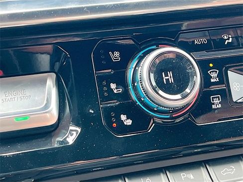 Used 2024 GMC Sierra 2500 Denali Ultimate w/ Max Trailering Package image 22