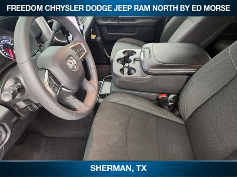Used 2025 RAM 2500 Big Horn AWD/4WD image 8