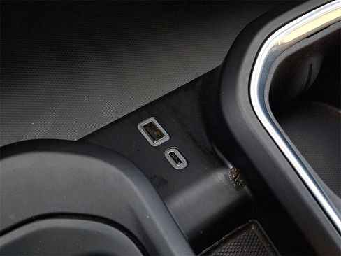 Certified 2024 GMC Sierra 1500 Denali w/ Denali Reserve Package image 28