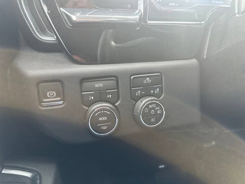 Used 2024 Chevrolet Silverado 1500 RST AWD/4WD image 20