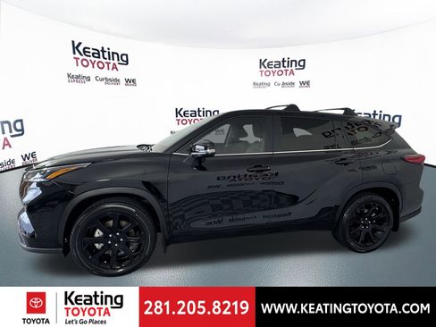 Used 2023 Toyota Highlander LE FWD image 9
