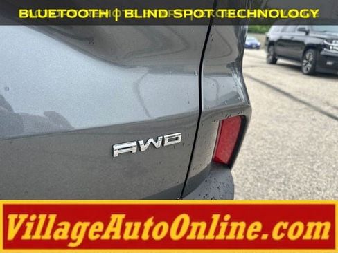 Used 2023 Ford Escape Active AWD/4WD image 9