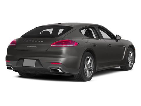 Used 2014 Porsche Panamera 4 w/ Bose Audio Package AWD/4WD image 2