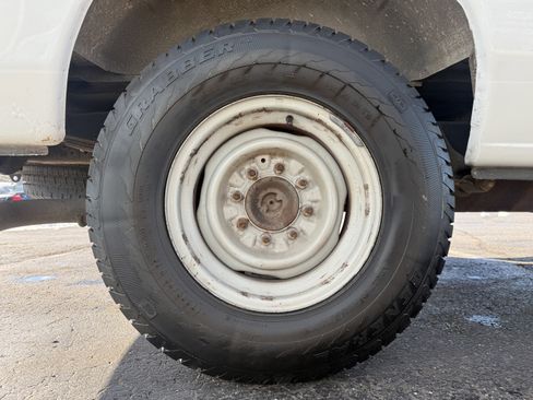 Used 2010 Ford E-250 and Econoline 250 image 30