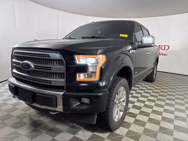 Used 2017 Ford F150 Platinum w/ Equipment Group 701A Luxury AWD/4WD image 4