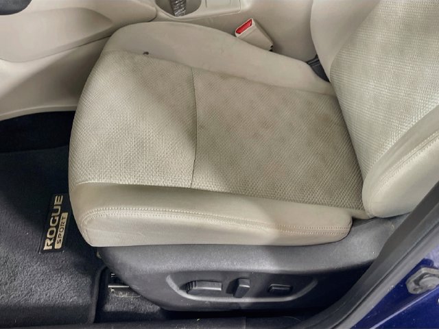 Used 2019 Nissan Rogue Sport SV AWD/4WD image 19