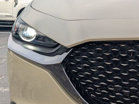 Certified 2025 MAZDA CX-30 Carbon image 10