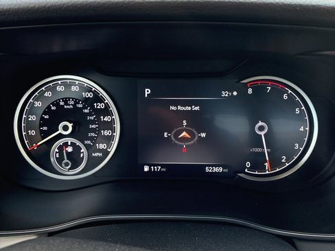 Used 2023 Genesis G70 3.3T w/ Sport Advanced Package image 21