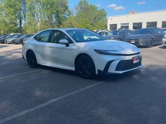 New 2026 Toyota Camry SE FWD video 2