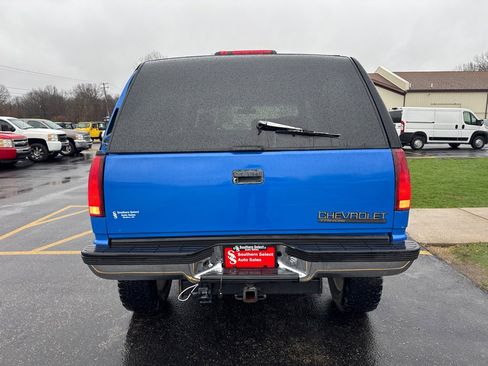 Used 1996 Chevrolet Tahoe 4WD 2-Door image 7