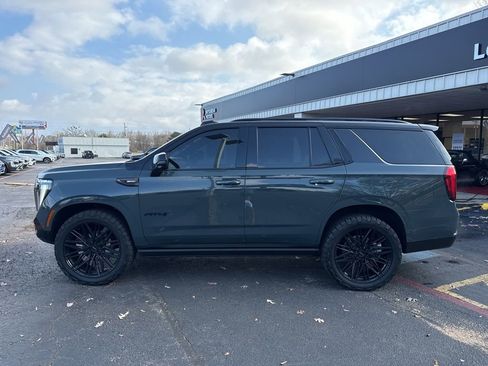 Used 2025 GMC Yukon AT4 Ultimate image 9