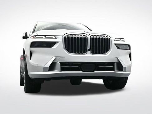 Used 2024 BMW X7 xDrive40i image 38