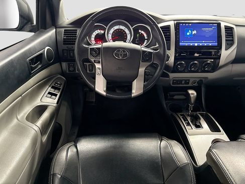 Used 2014 Toyota Tacoma 4x4 Double Cab w/ TRD Off-Road Package image 23