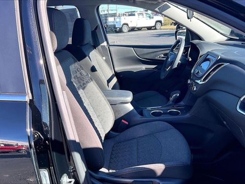 Used 2024 Chevrolet Equinox LT w/ LPO, Floor Liner Package FWD image 14