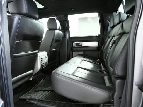 Used 2014 Ford F150 FX4 w/ Equipment Group 402A Luxury AWD/4WD image 16