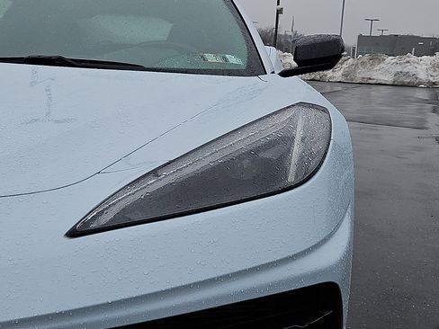 Used 2023 Chevrolet Corvette Stingray Coupe w/ 1LT image 9