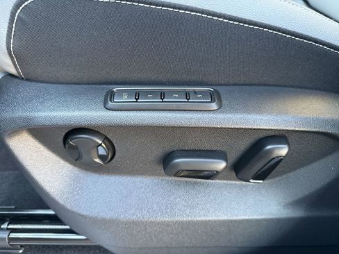 New 2026 Volkswagen Atlas Cross Sport SEL image 13