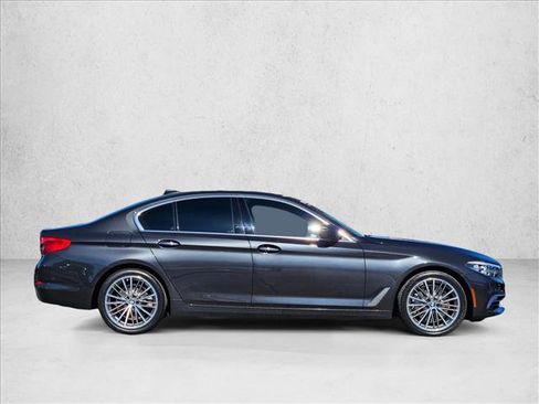 Used 2017 BMW 530i image 4