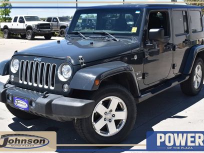 Used 2018 Jeep Wrangler Unlimited Sahara w/ Connectivity Group
