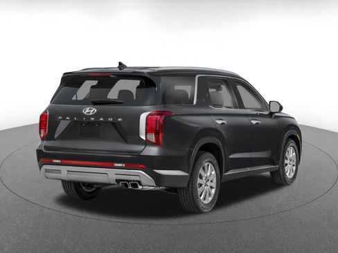 Used 2025 Hyundai Palisade SEL FWD image 2