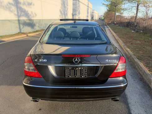 Used 2007 Mercedes-Benz E 350 4MATIC Sedan image 9