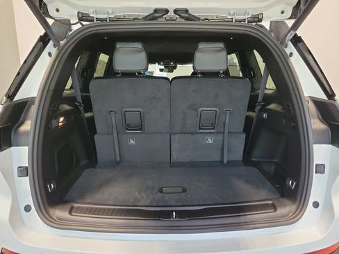 New 2026 Jeep Grand Cherokee L Limited AWD/4WD image 7
