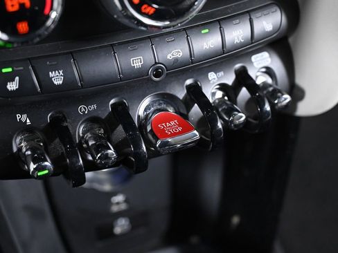 Certified 2023 MINI Cooper S image 18