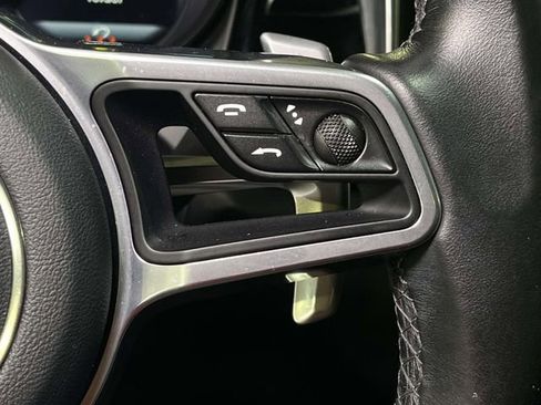 Used 2021 Porsche Macan AWD/4WD image 41