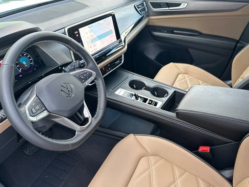 New 2026 Volkswagen Atlas Cross Sport SE AWD/4WD image 8
