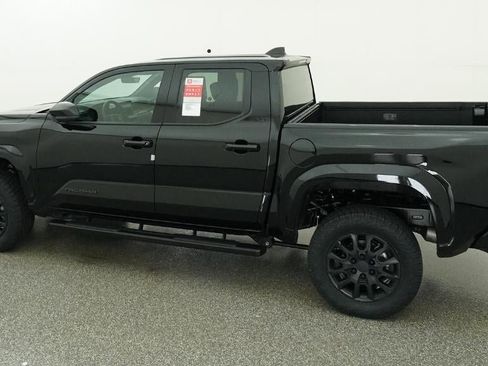 New 2026 Toyota Tacoma SR5 RWD image 4