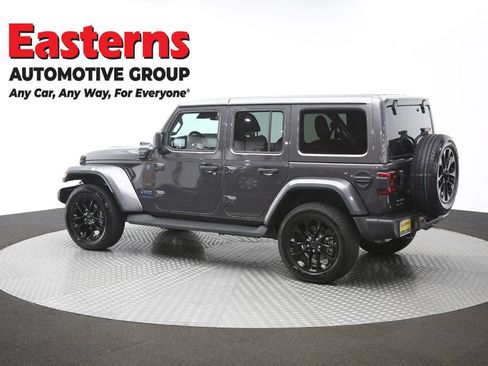 Used 2025 Jeep Wrangler Unlimited Sahara AWD/4WD image 62