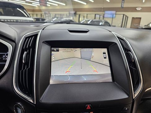 Used 2015 Ford Edge Titanium w/ Equipment Group 302A FWD image 33