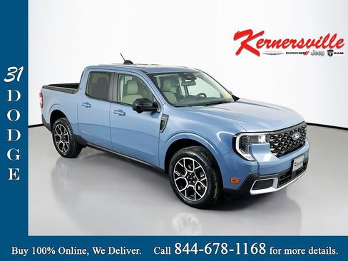 Used 2026 Ford Maverick Lariat AWD/4WD image 1