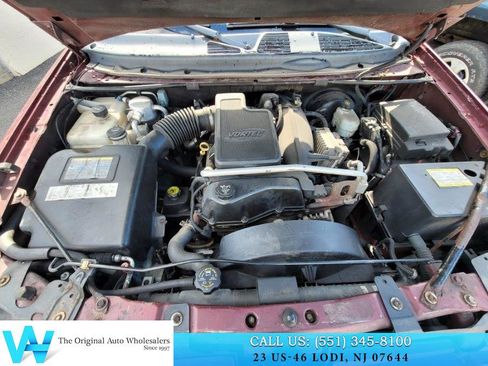 Used 2005 GMC Envoy XL SLT image 14