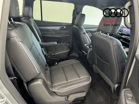 Used 2025 Buick Enclave Sport Touring FWD image 23