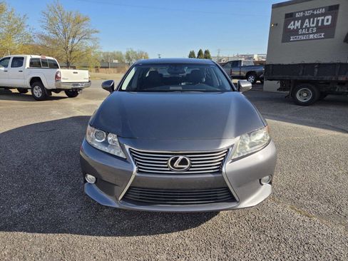 Used 2013 Lexus ES 350 w/ Luxury Pkg image 3