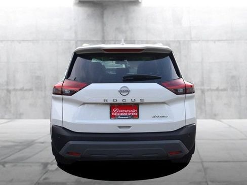 Certified 2023 Nissan Rogue SV w/ SV Premium B Package AWD/4WD image 6