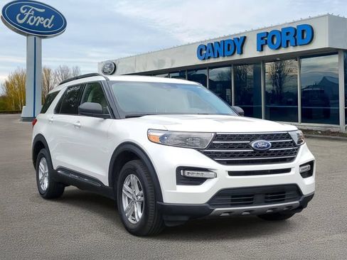 Used 2023 Ford Explorer XLT w/ Equipment Group 202A AWD/4WD image 1