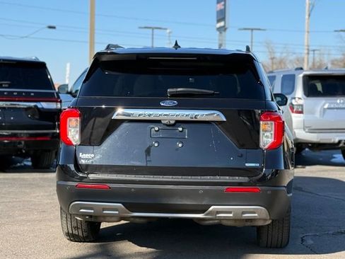 Certified 2020 Ford Explorer XLT w/ Equipment Group 202A image 42