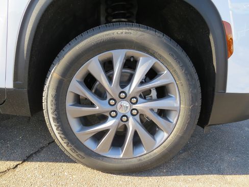 New 2026 Buick Enclave Preferred w/ LPO, Floor Liner Package image 8