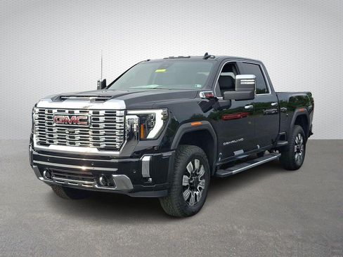 New 2026 GMC Sierra 2500 Denali AWD/4WD image 2