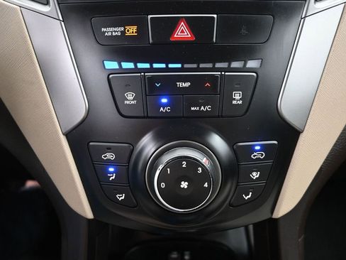Used 2017 Hyundai Santa Fe Sport AWD/4WD image 16