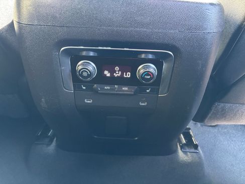 Used 2023 Chevrolet Tahoe Premier RWD image 25