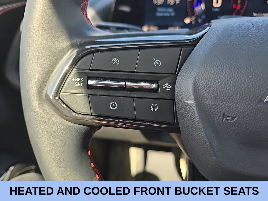 Used 2026 Chevrolet Traverse RS AWD/4WD image 23
