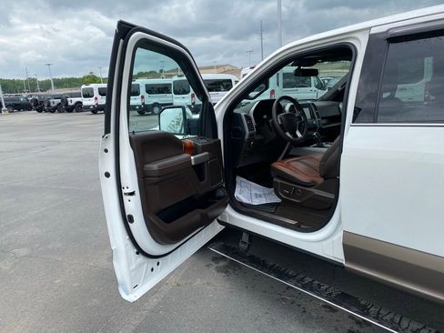 Used 2020 Ford F150 King Ranch w/ Equipment Group 601A Luxury AWD/4WD image 10