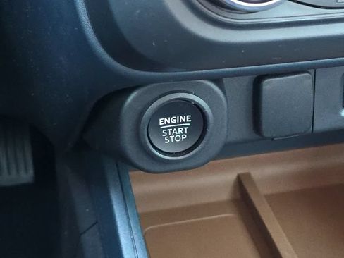 Used 2024 Ford Maverick Lariat FWD image 35