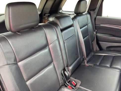 Used 2021 Jeep Grand Cherokee Limited image 18